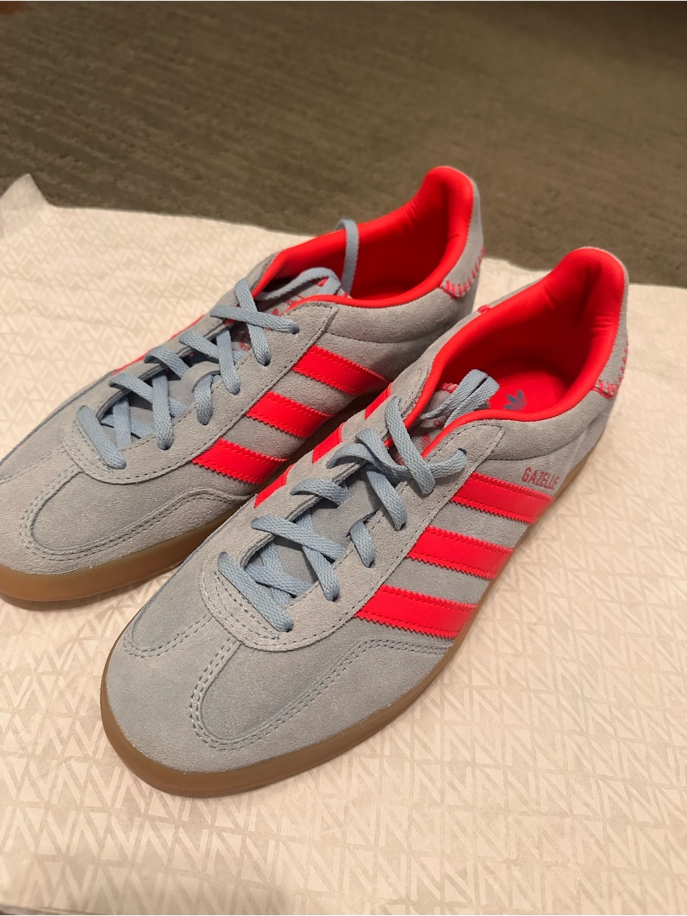 Adidas Gazelle Sneakers in Light Blue suede NEVER WORN